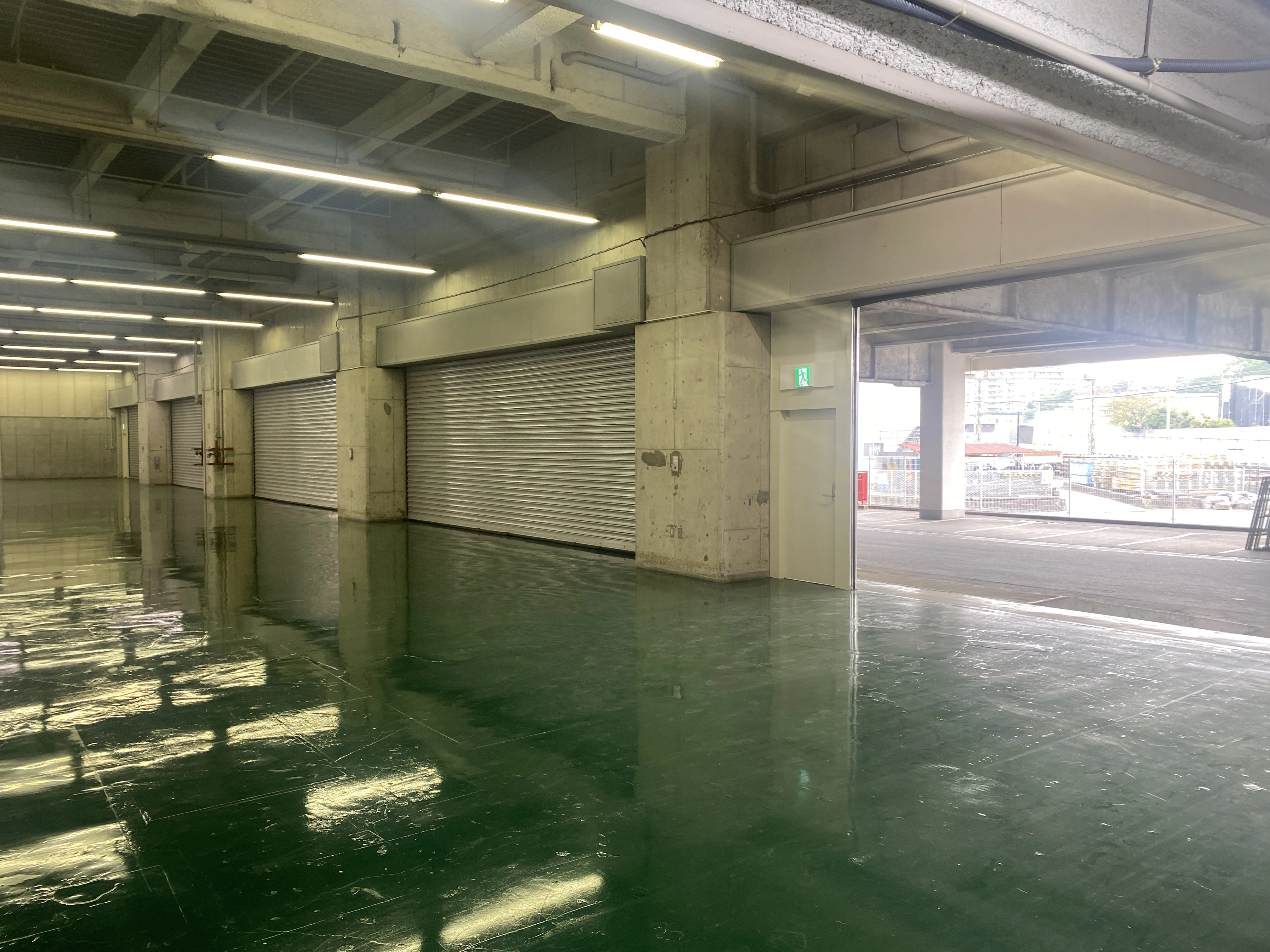 神奈川県厚木市船子の倉庫