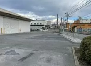 大阪府八尾市太田新田の倉庫