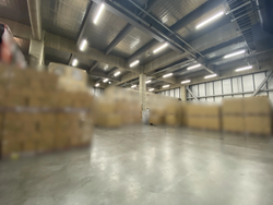 神奈川県愛甲郡愛川町中津の倉庫