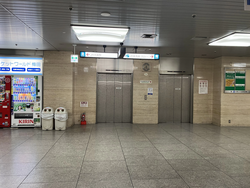 大阪府大阪市北区梅田の倉庫