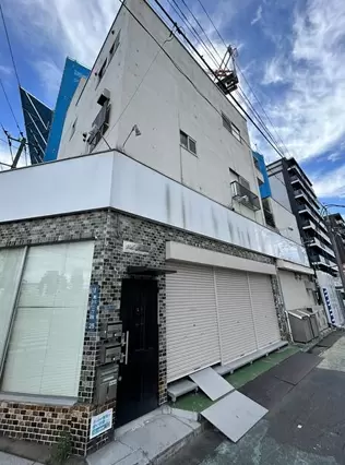 東京都台東区清川の倉庫