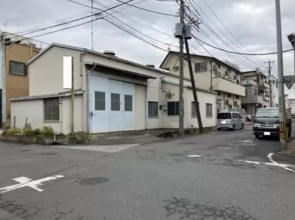 埼玉県川口市前川の倉庫
